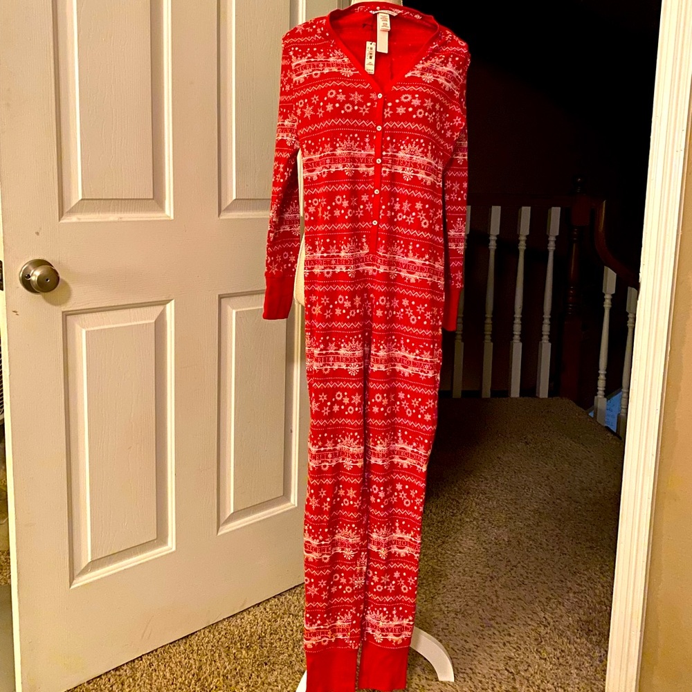 NWT Victoria Secret 2022 Christmas Onesie
